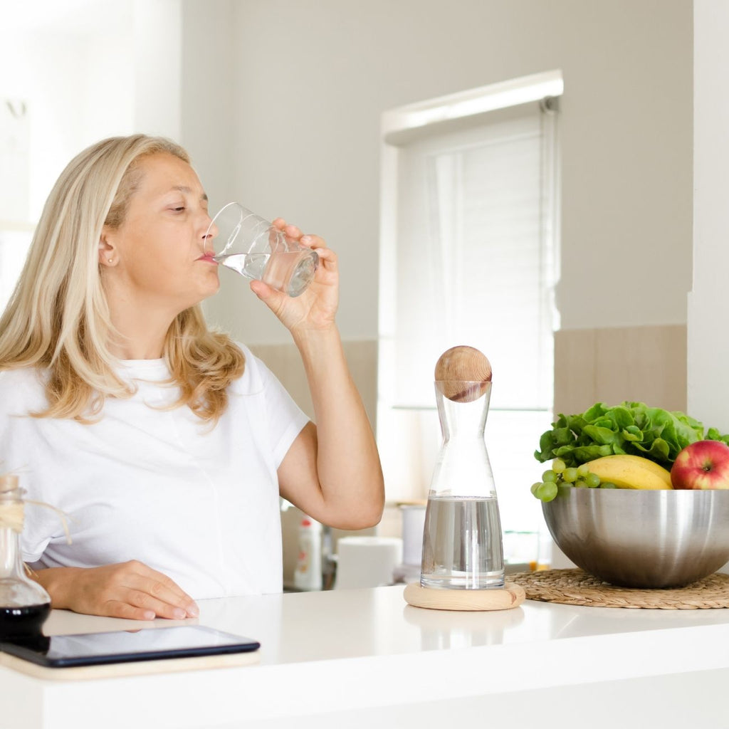 The Sleep Boss - 5 Benefits of Drinking Water